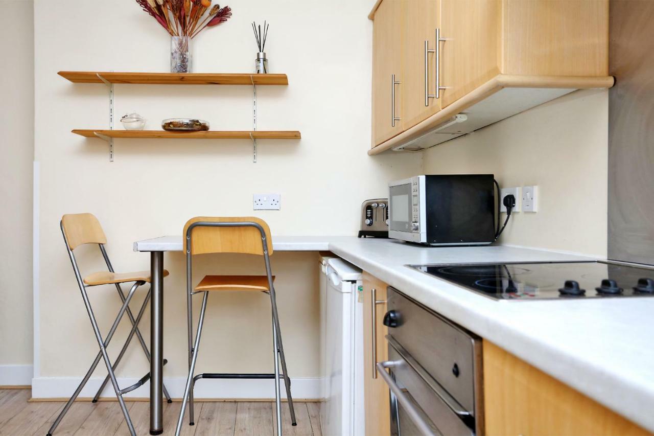 Appartement World's End - Historic 2 Bed On The Royal Mile, Sleeps 4 EDI