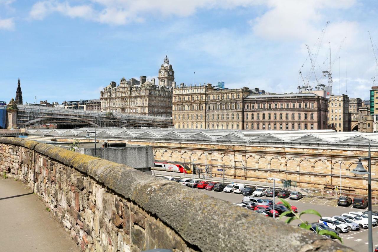 Appartement World's End - Historic 2 Bed On The Royal Mile, Sleeps 4 EDI
